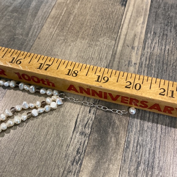 Shell and Freshwater Pearl Necklace - Picture 6 of 7